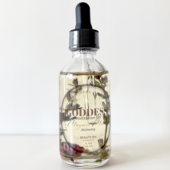 Goddess Meditation Beauty Oil 2 oz by Mayari Moon Alchemy - Picture 6 of 8